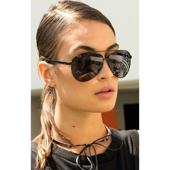 Quay Australia Black Smoke Vivienne Aviator Sunglasses main image 5